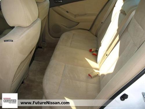 Nissan Altima 2011 photo 4
