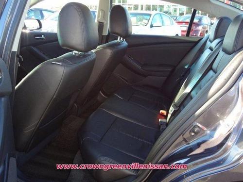 Nissan Altima 2011 photo 3