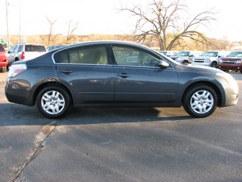 Nissan Altima Pickupslt Quad Cab SWB 4WD 4x4 Truck Other