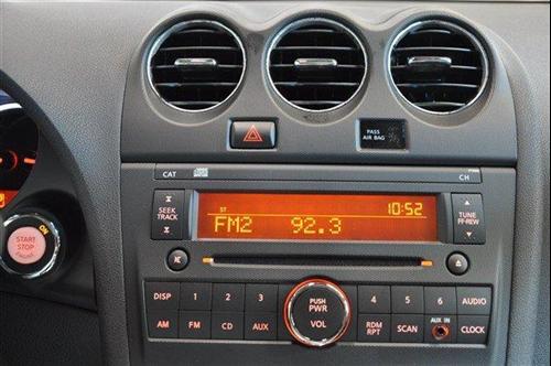 Nissan Altima 2011 photo 4