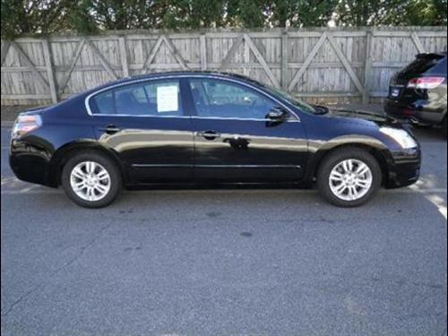 Nissan Altima 2011 photo 3