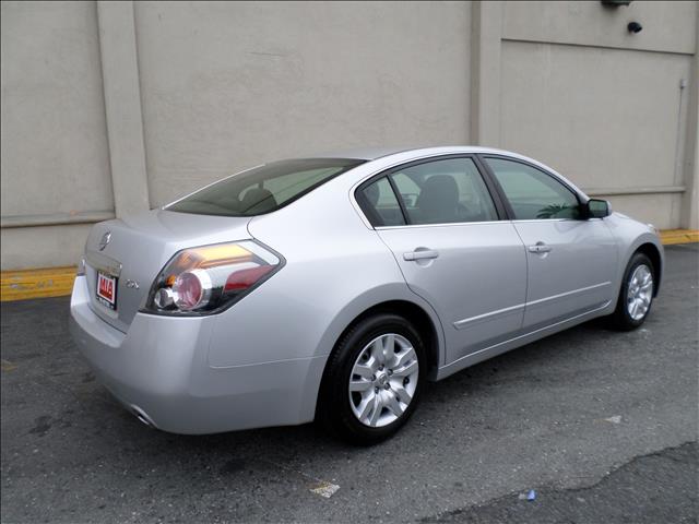 Nissan Altima 2012 photo 3