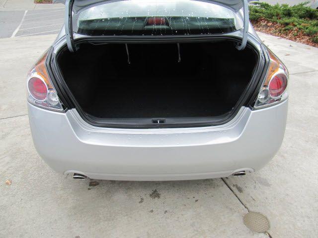 Nissan Altima 2012 photo 4