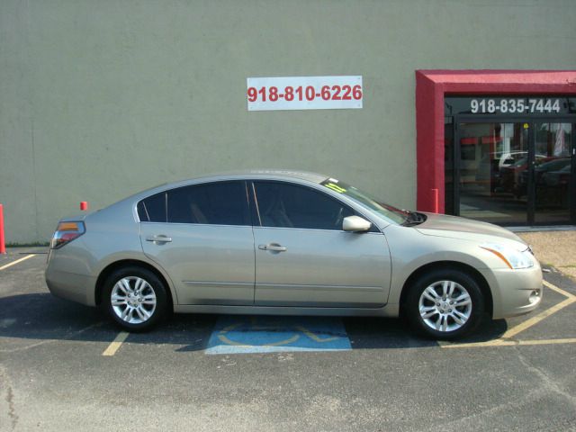 Nissan Altima 2012 photo 3
