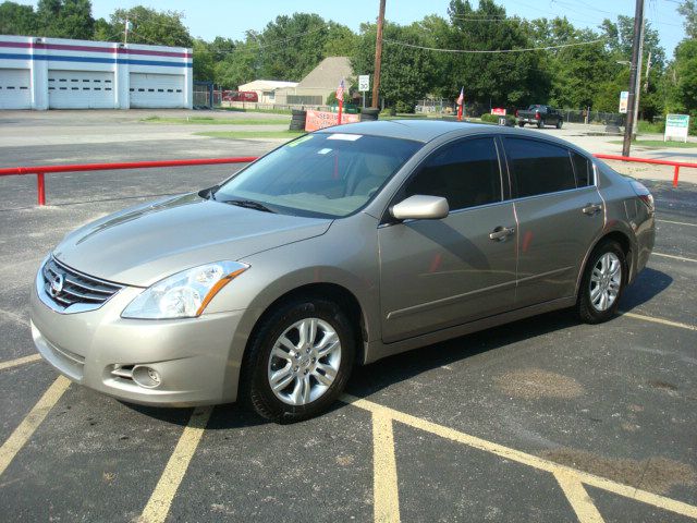 Nissan Altima 2012 photo 4