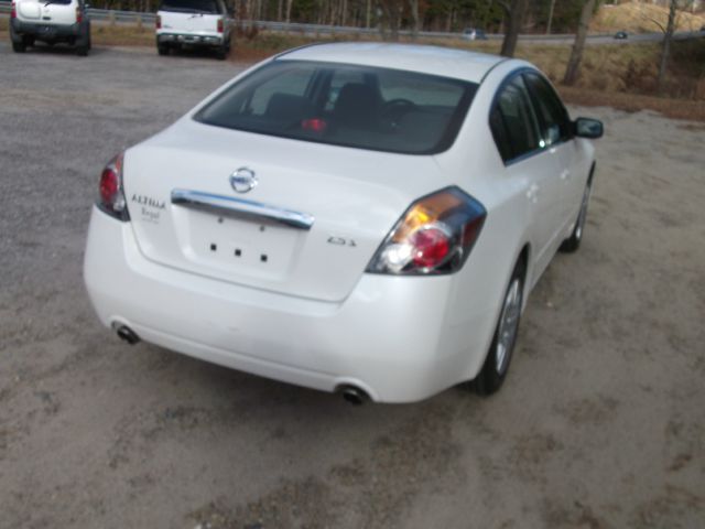 Nissan Altima 2012 photo 1