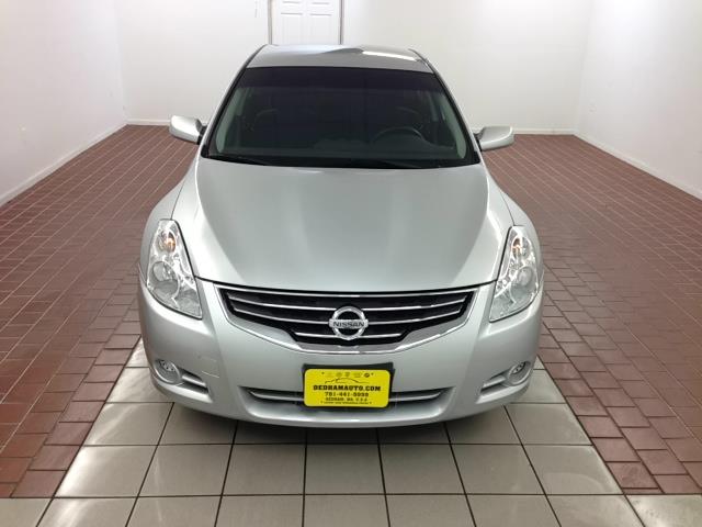 Nissan Altima 2012 photo 2