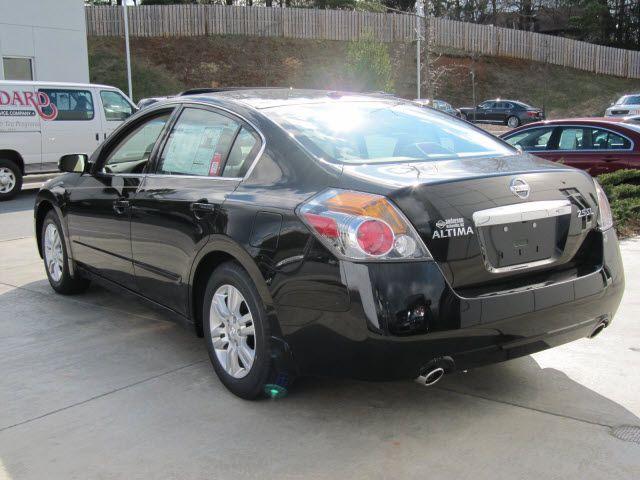 Nissan Altima 2012 photo 3