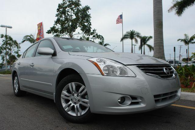 Nissan Altima 2012 photo 5