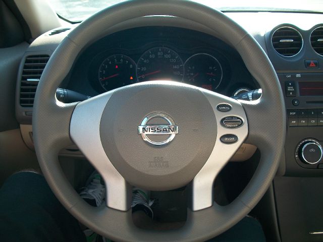 Nissan Altima 2012 photo 6