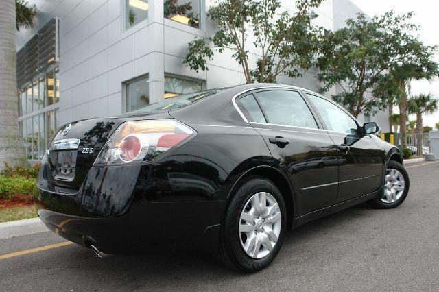 Nissan Altima 2012 photo 4