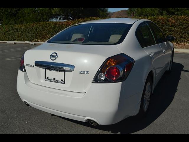 Nissan Altima 2012 photo 5