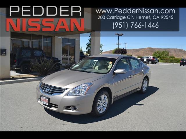 Nissan Altima Unknown Sedan