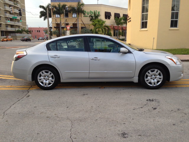 Nissan Altima 2012 photo 4