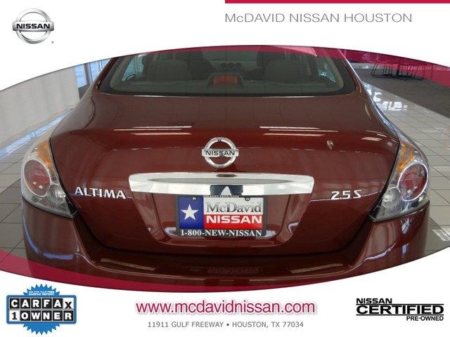 Nissan Altima 2012 photo 20