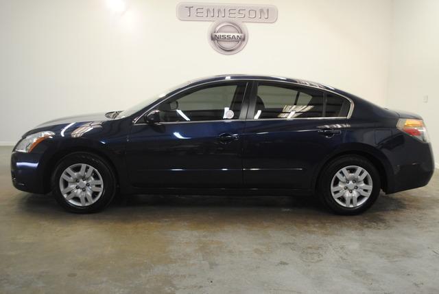 Nissan Altima 2012 photo 3
