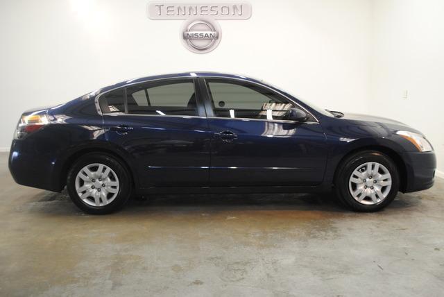 Nissan Altima 2012 photo 4