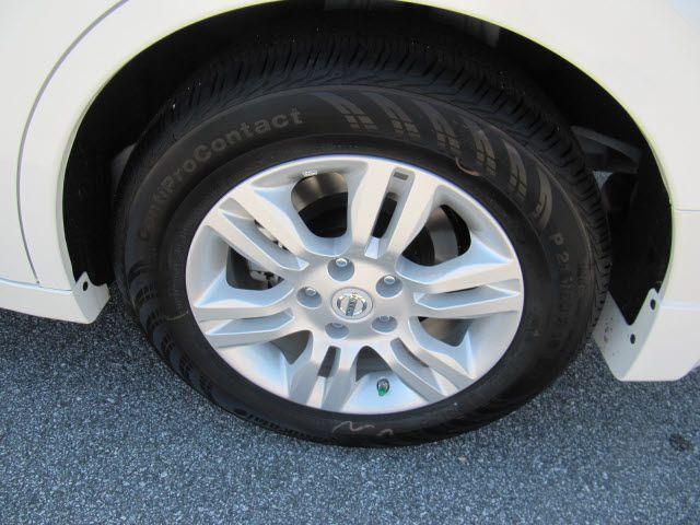 Nissan Altima 2012 photo 4