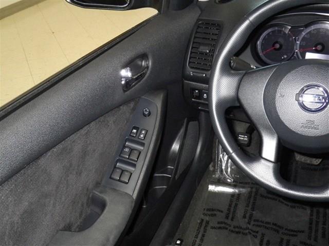 Nissan Altima 2012 photo 1