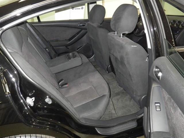 Nissan Altima 2012 photo 10