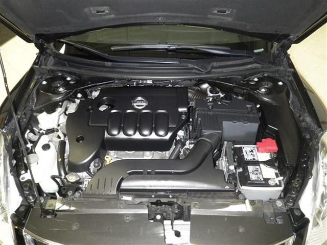 Nissan Altima 2012 photo 13
