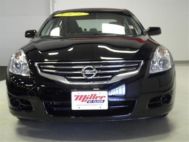 Nissan Altima 2012 photo 33