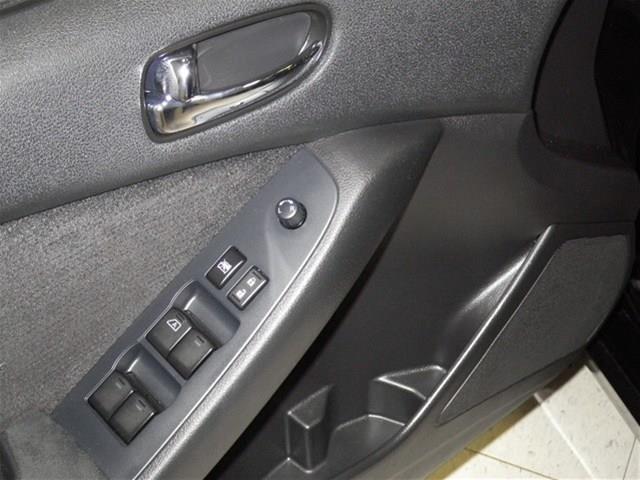 Nissan Altima 2012 photo 4