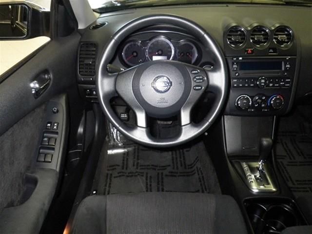 Nissan Altima 2012 photo 6