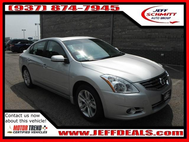 Nissan Altima 4WD Reg Cab 133 Sedan
