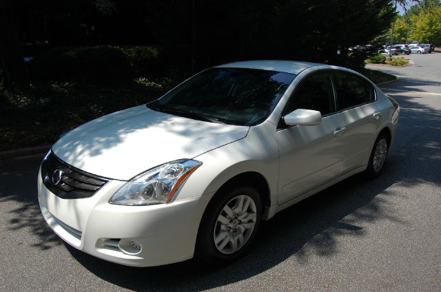 Nissan Altima 2012 photo 4