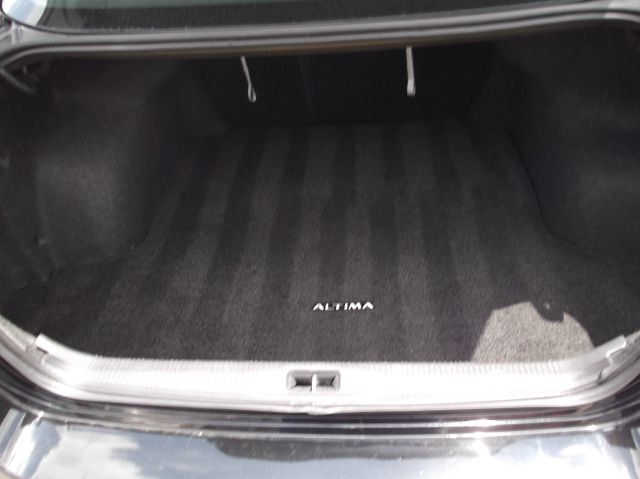 Nissan Altima 2012 photo 1