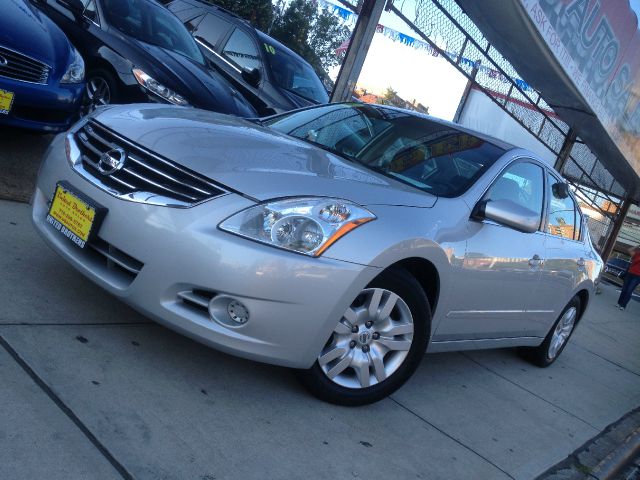 Nissan Altima 2012 photo 3