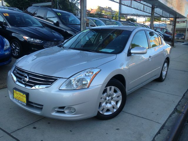 Nissan Altima 2012 photo 4