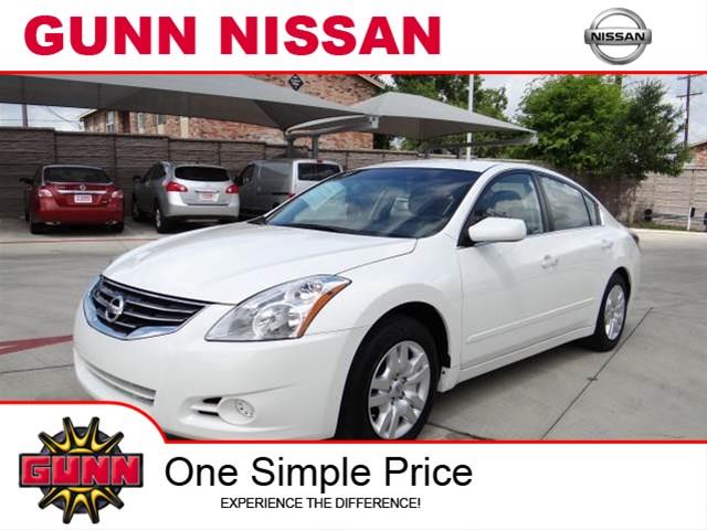 Nissan Altima 2012 photo 3