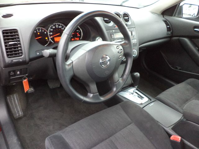 Nissan Altima 2012 photo 3