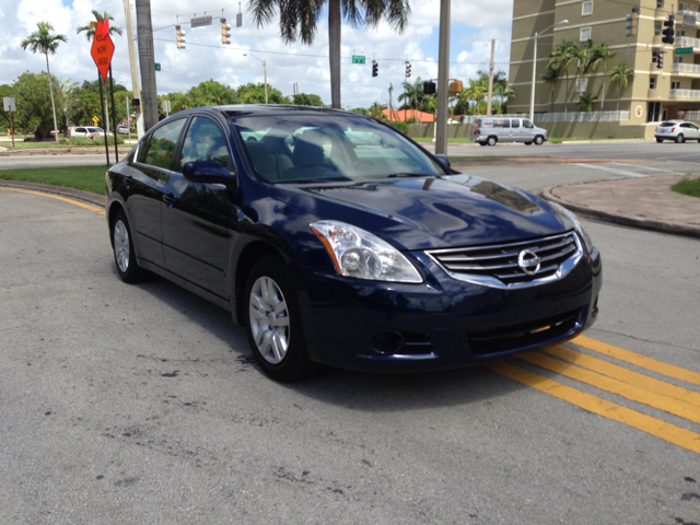 Nissan Altima 2012 photo 3