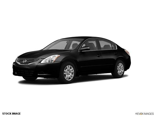 Nissan Altima Pickupslt Quad Cab SWB 4WD 4x4 Truck Sedan