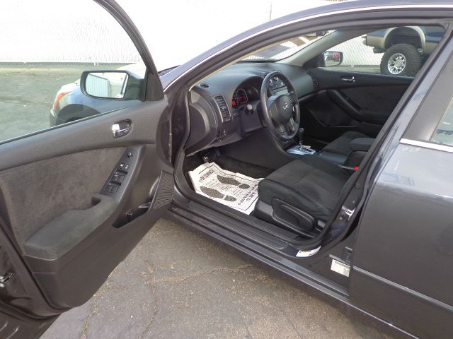 Nissan Altima 2012 photo 3