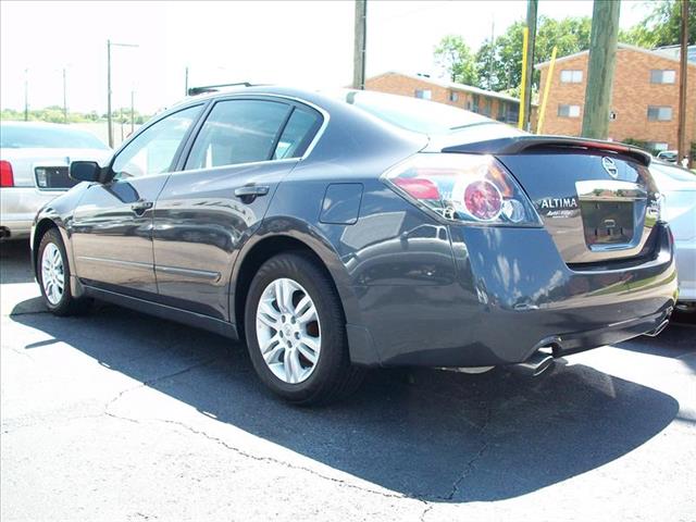 Nissan Altima 2012 photo 3