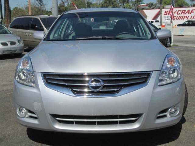 Nissan Altima 2012 photo 3