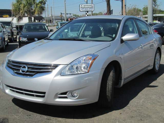 Nissan Altima 2012 photo 4