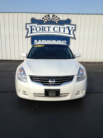 Nissan Altima 2012 photo 4