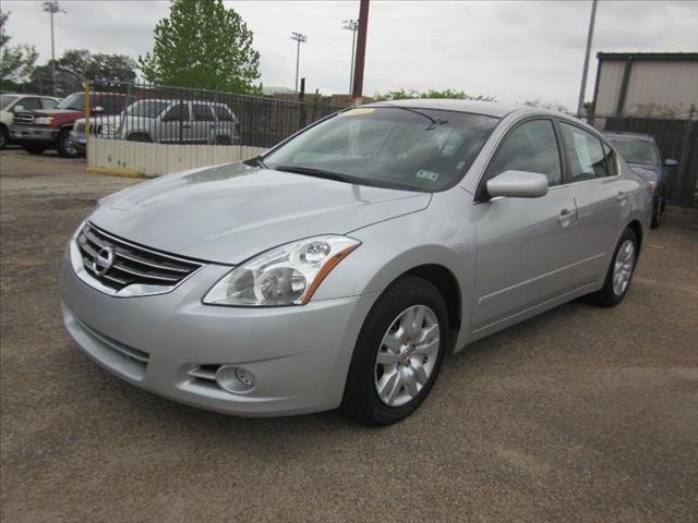 Nissan Altima 2012 photo 3