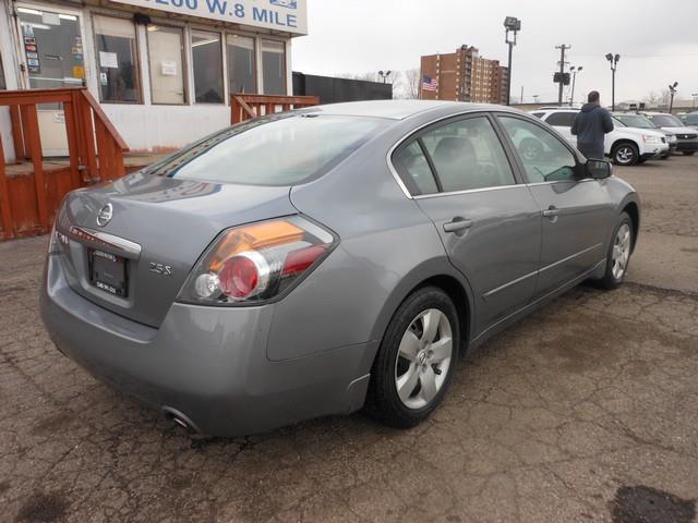 Nissan Altima 2012 photo 4