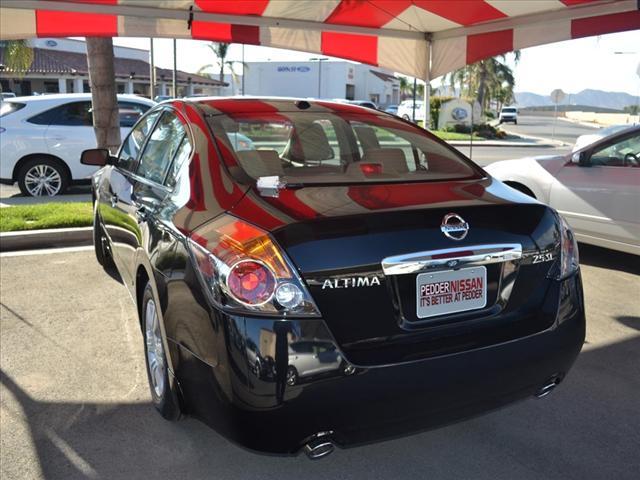 Nissan Altima 2012 photo 3