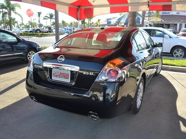 Nissan Altima 2012 photo 5