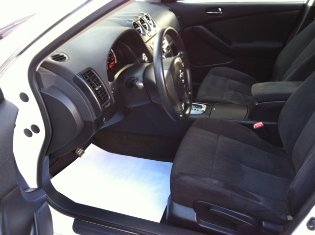 Nissan Altima 2012 photo 3