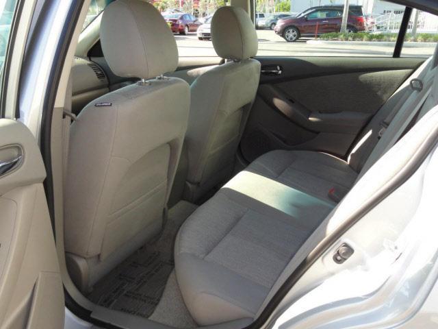 Nissan Altima 2012 photo 3