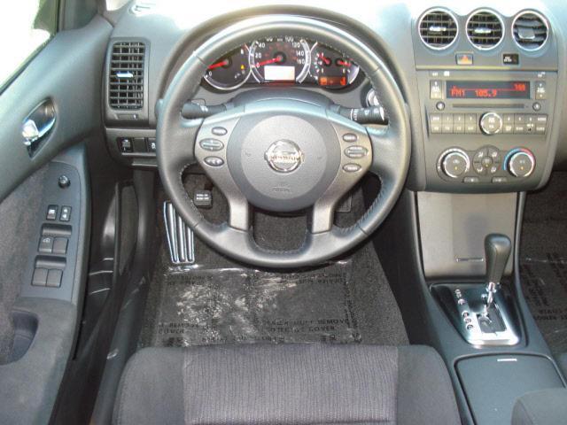 Nissan Altima 2012 photo 4