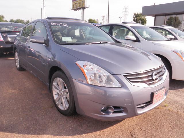 Nissan Altima 2012 photo 3